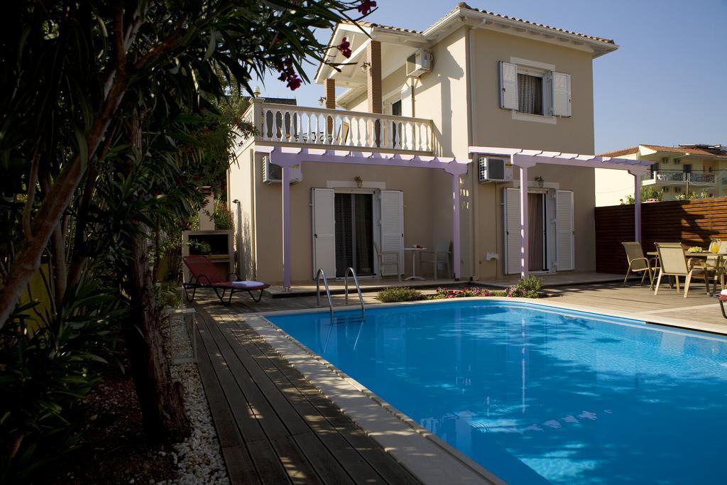Le Torri Villas By Nidri Holiday Villas מראה חיצוני תמונה
