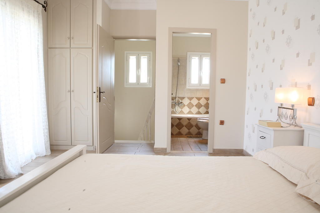Le Torri Villas By Nidri Holiday Villas מראה חיצוני תמונה