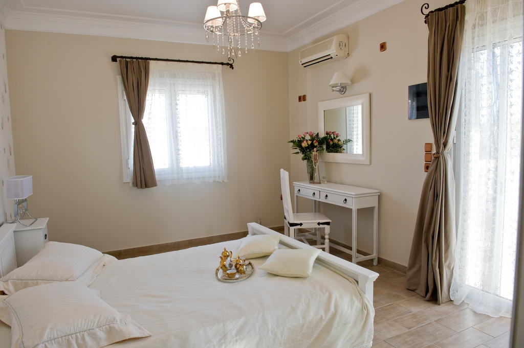 Le Torri Villas By Nidri Holiday Villas מראה חיצוני תמונה
